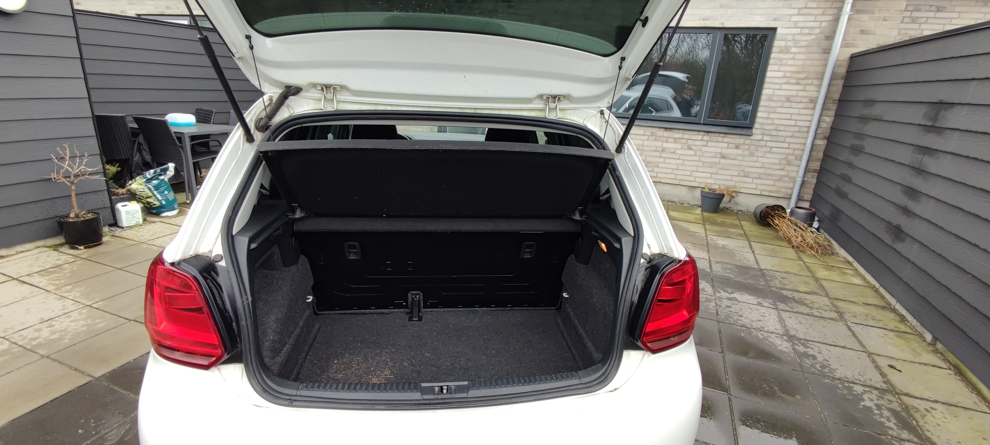 Hvid VW Polo fra 2016