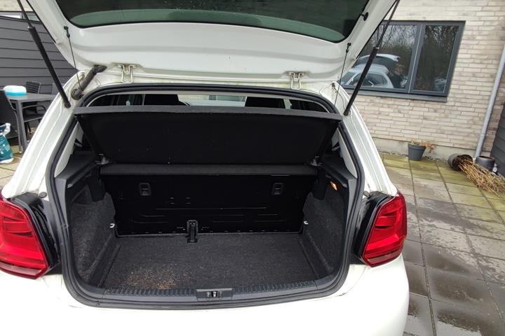 Hvid VW Polo fra 2016