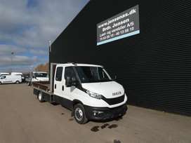 Iveco Daily 3,0 35C18 MANDSKABSBIL D 180HK DobKab Man.