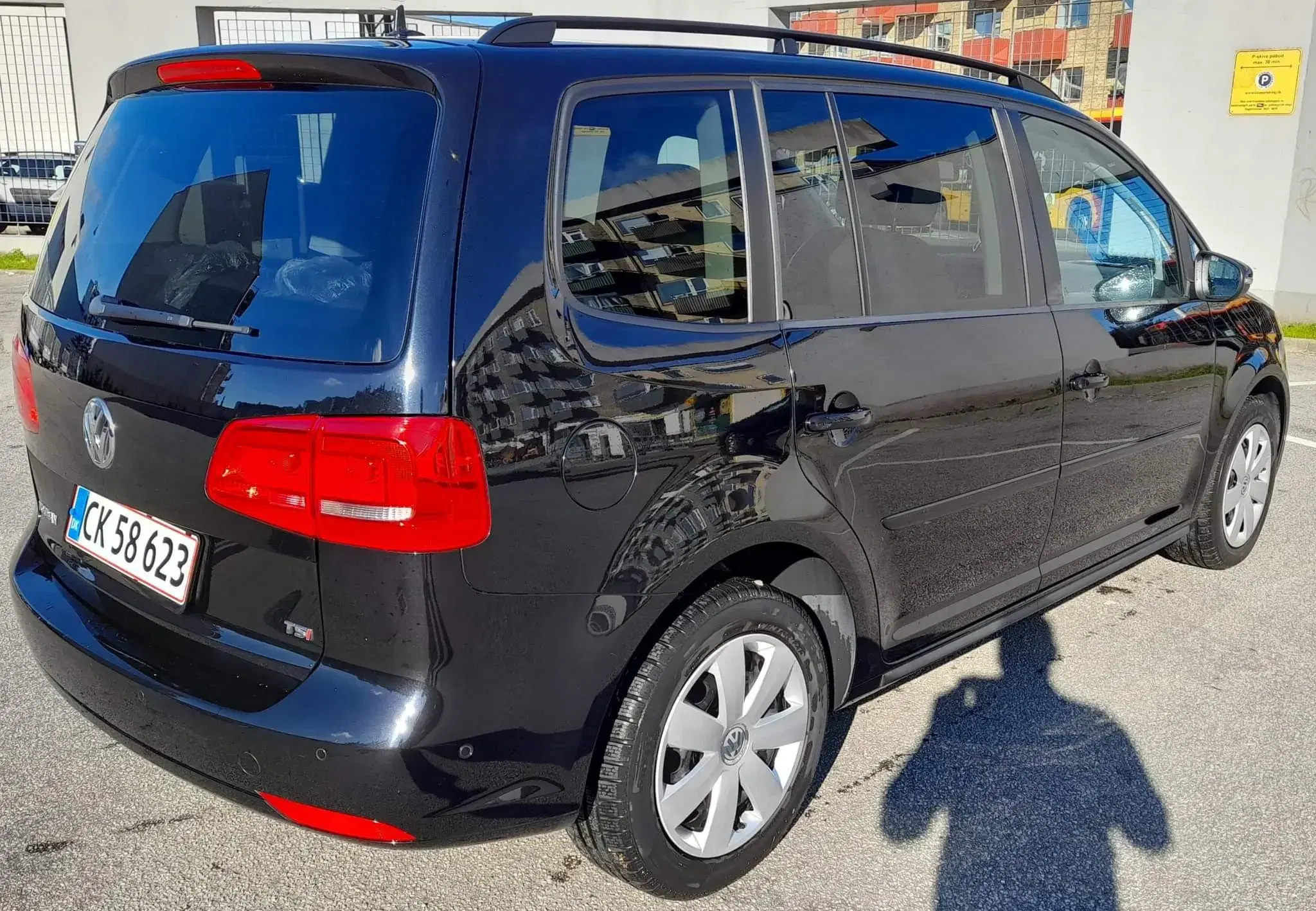VW Touran 1,4 TSI 140 HK