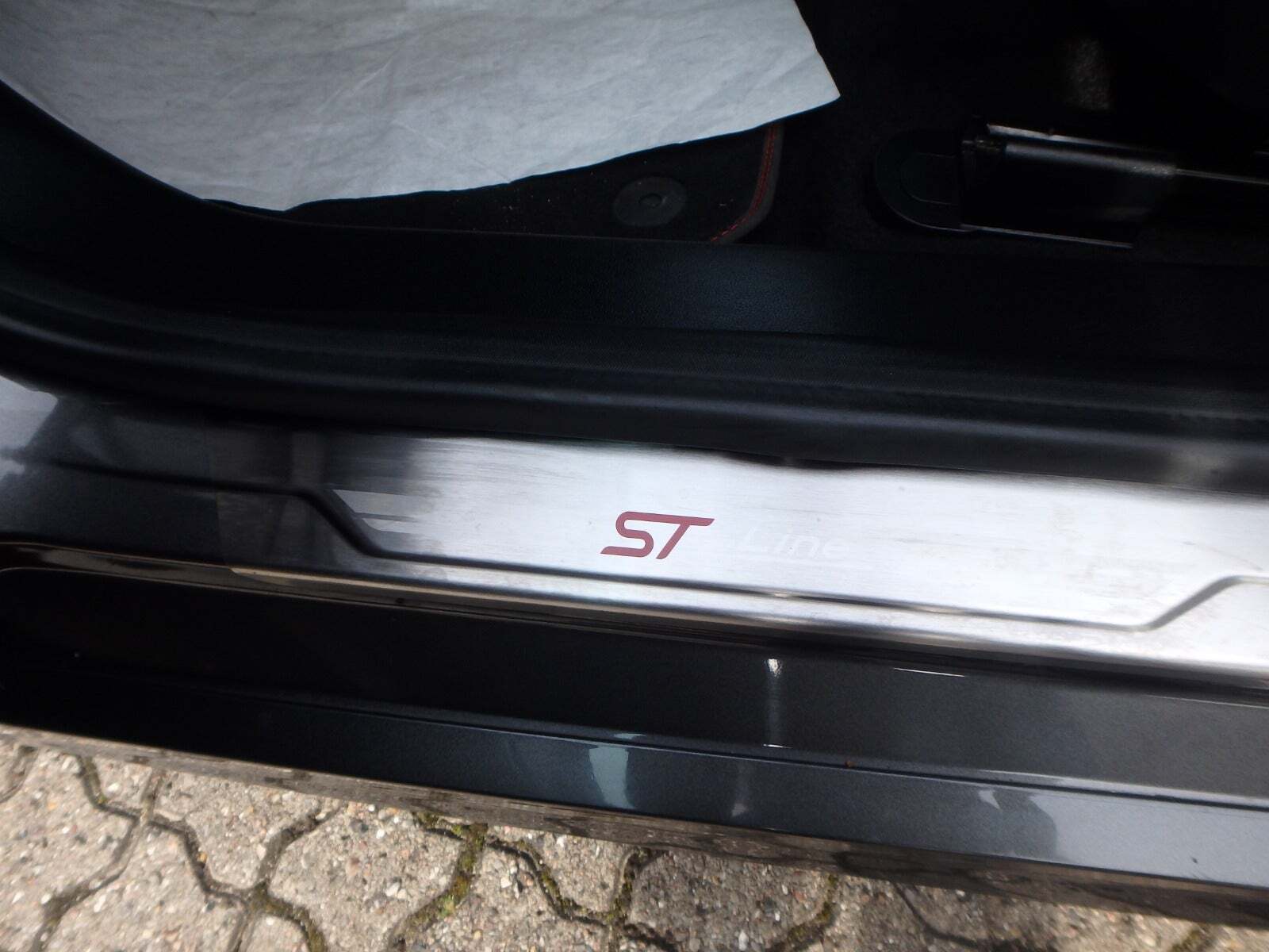 Grå Ford Fiesta fra 2020