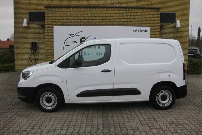 Hvid Opel Combo fra 2022