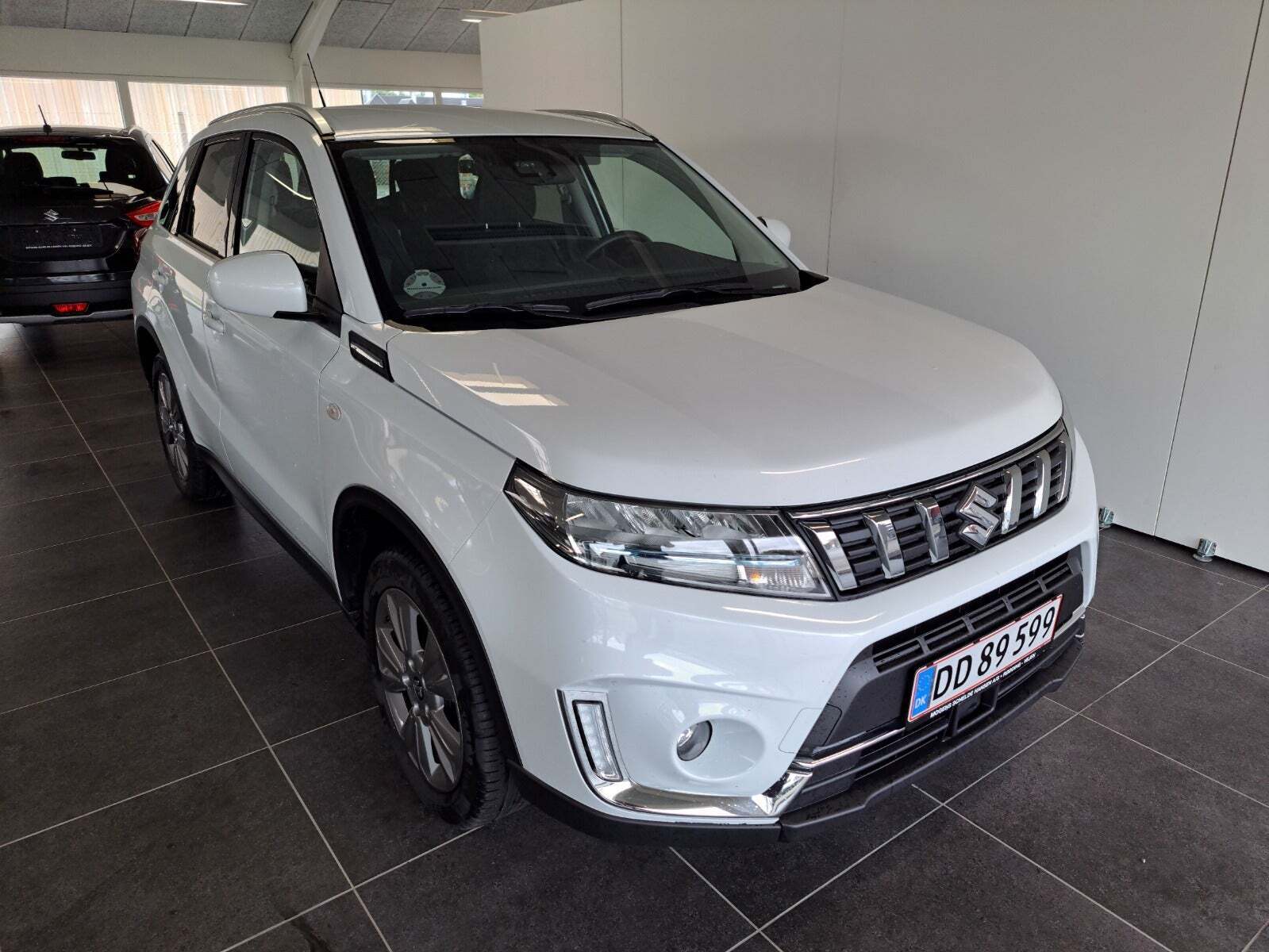 Suzuki Vitara 1,4 mHybrid Active