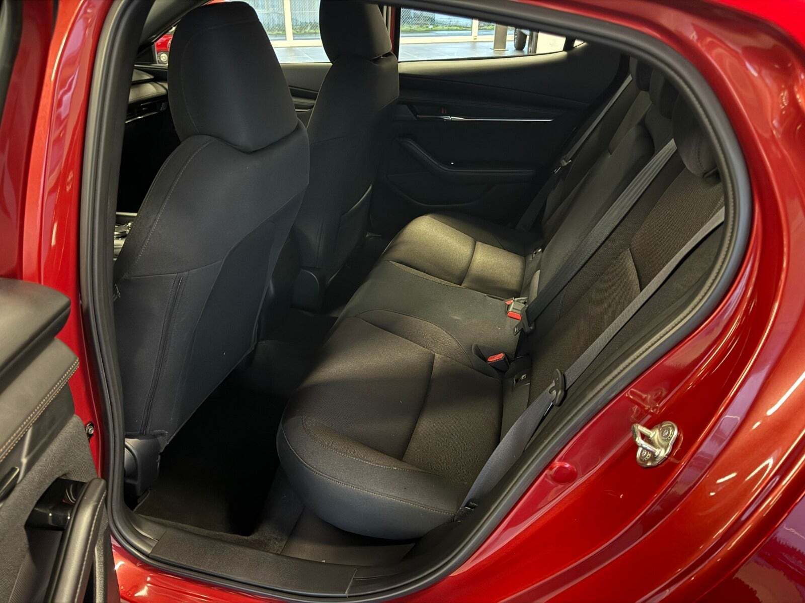 Mazda 3 Hatchback 1.8 SKYACTIV-D Manuell, 116hk, 2019