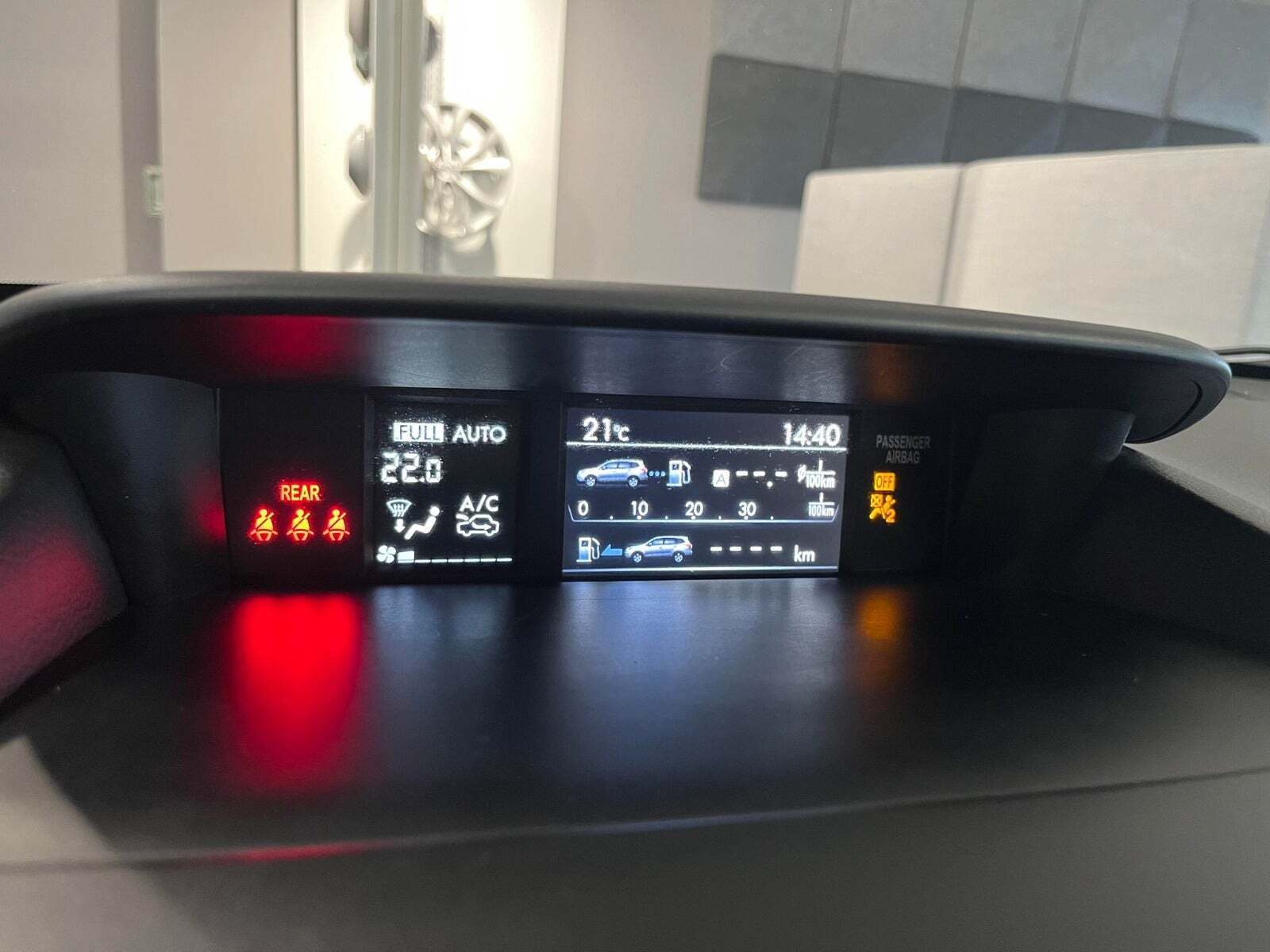 Hvid Subaru Forester fra 2018