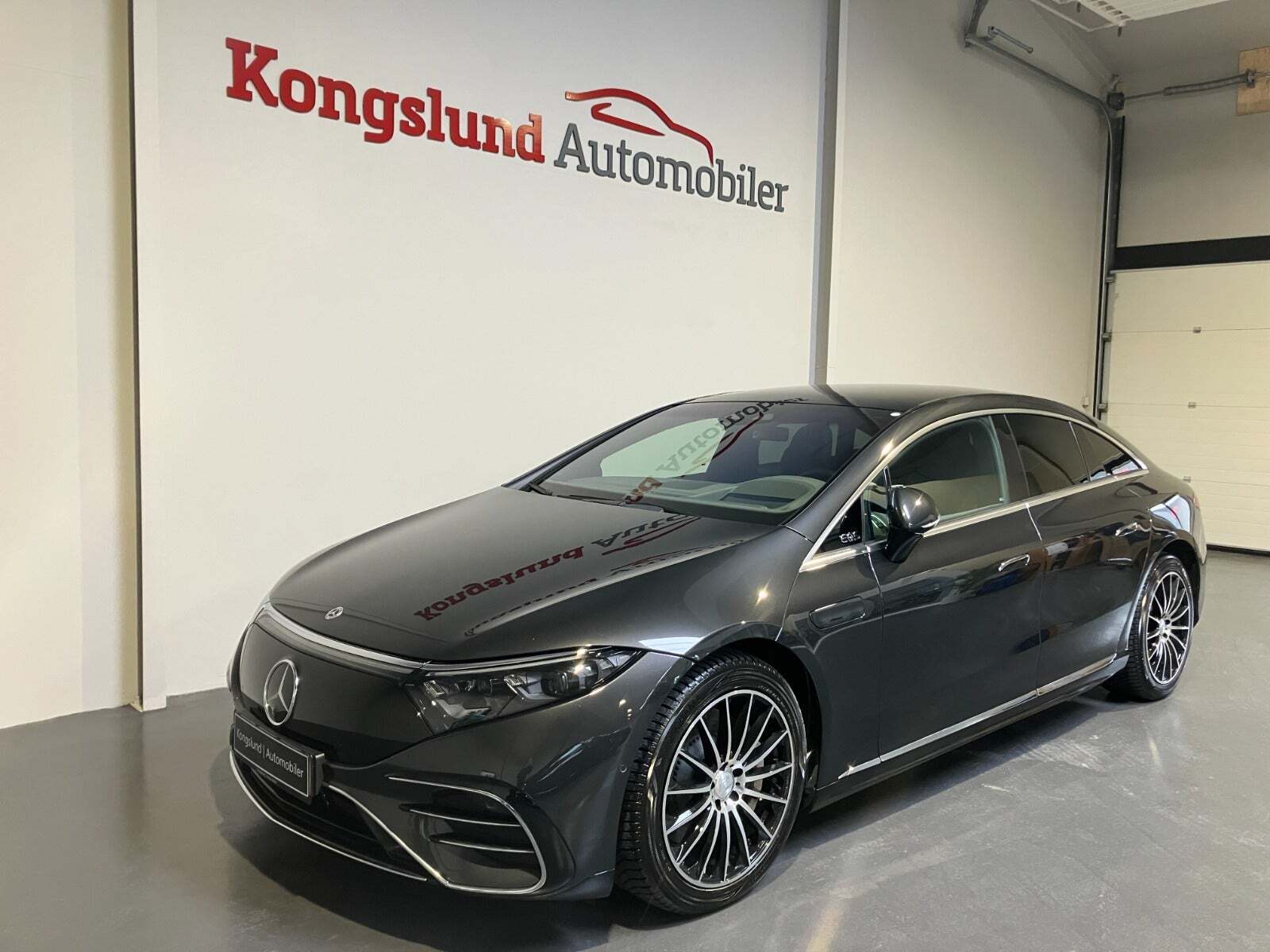 Guide til Mercedes-Benz EQS 580 Electric Art 4MATIC (Årgang 10/2021 - 04/2023)