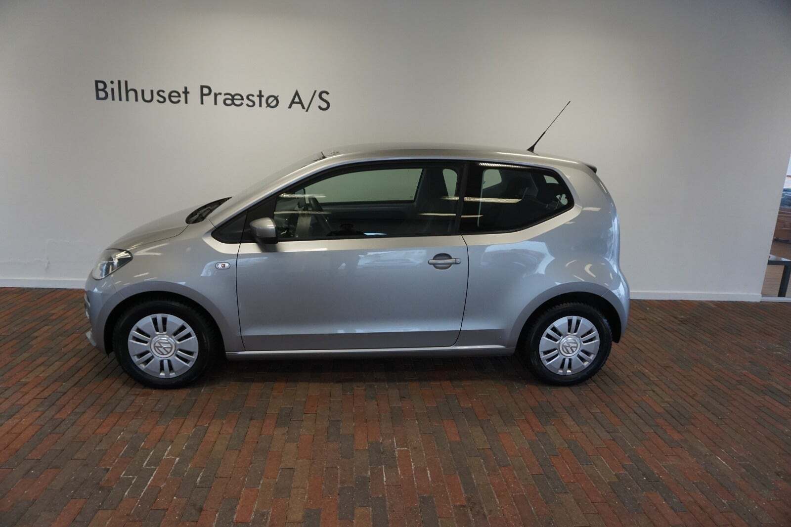 Sølv VW UP! fra 2012
