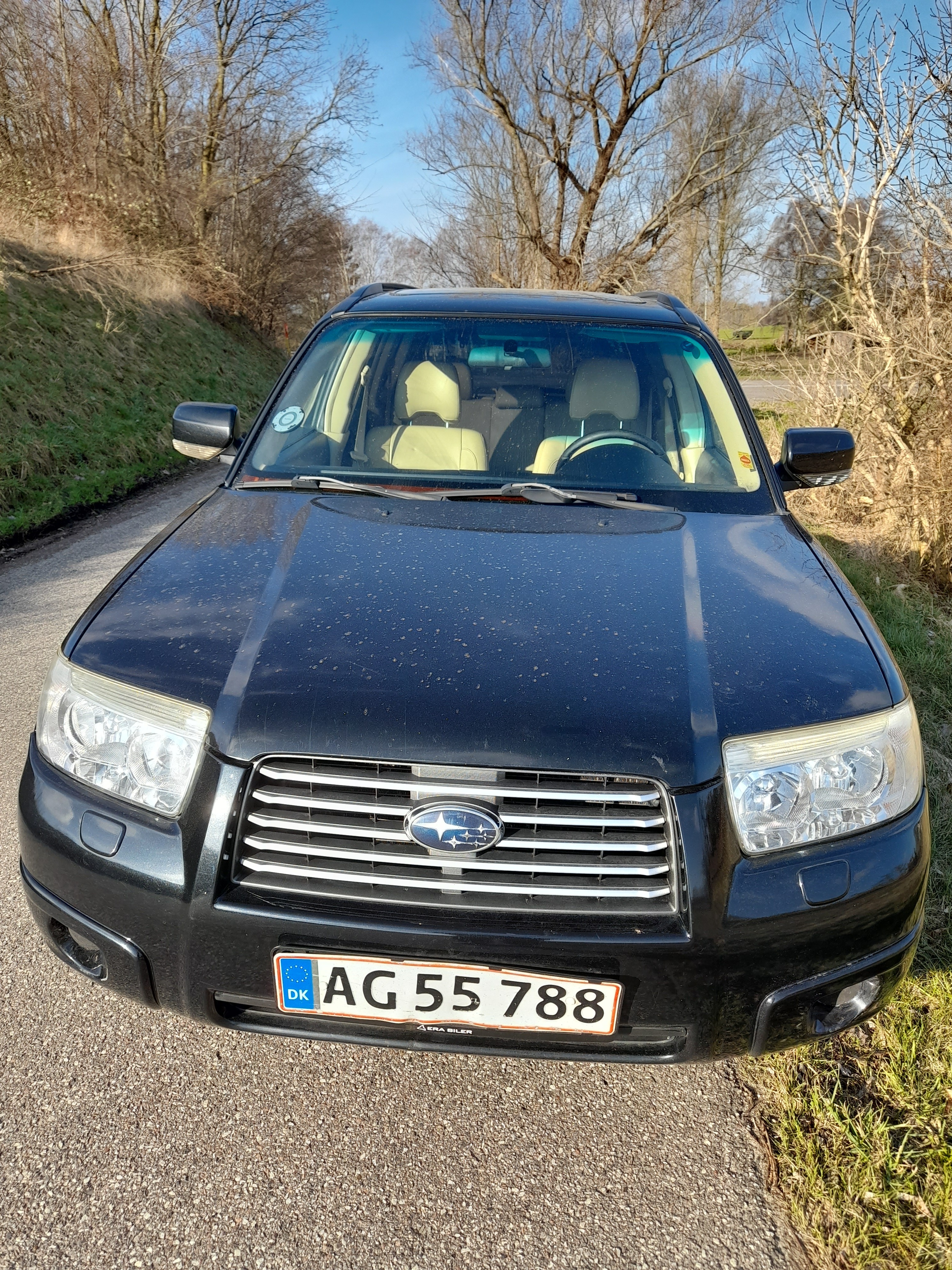 Sort Subaru Forester fra 2008