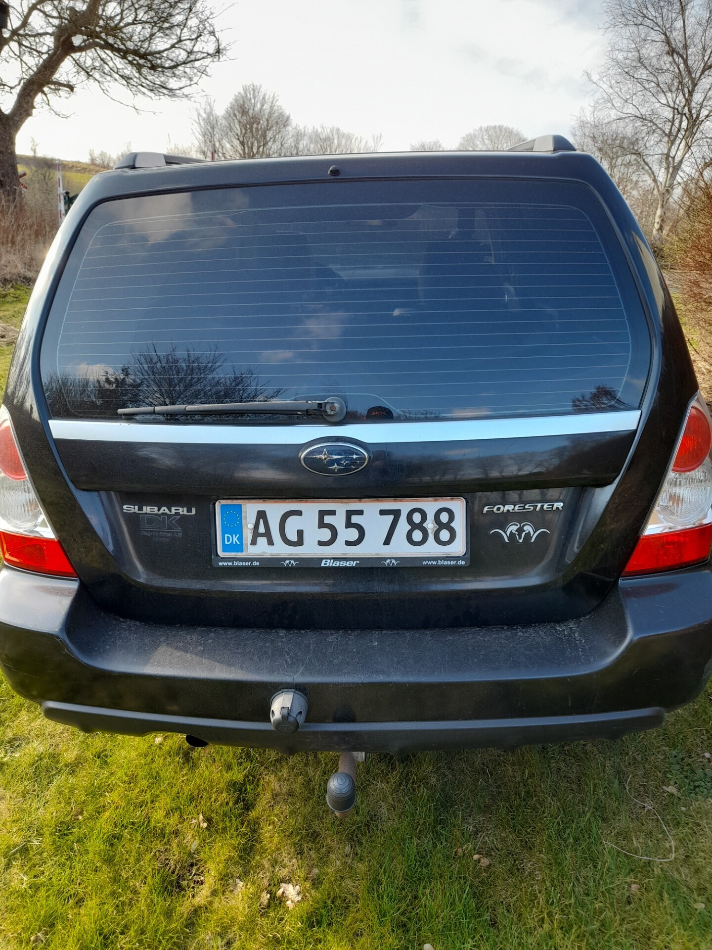 Sort Subaru Forester fra 2008
