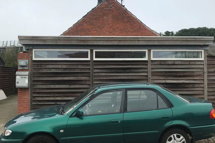 Grøn Toyota Corolla fra 2022