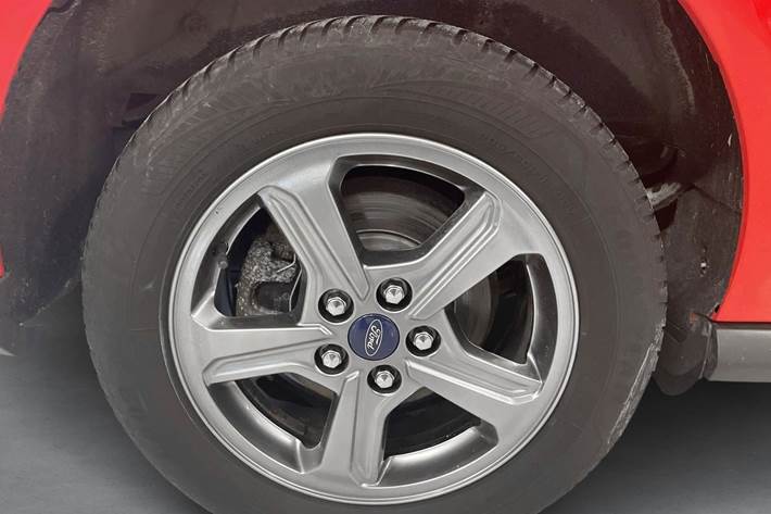 Rød Ford Transit Connect fra 2020