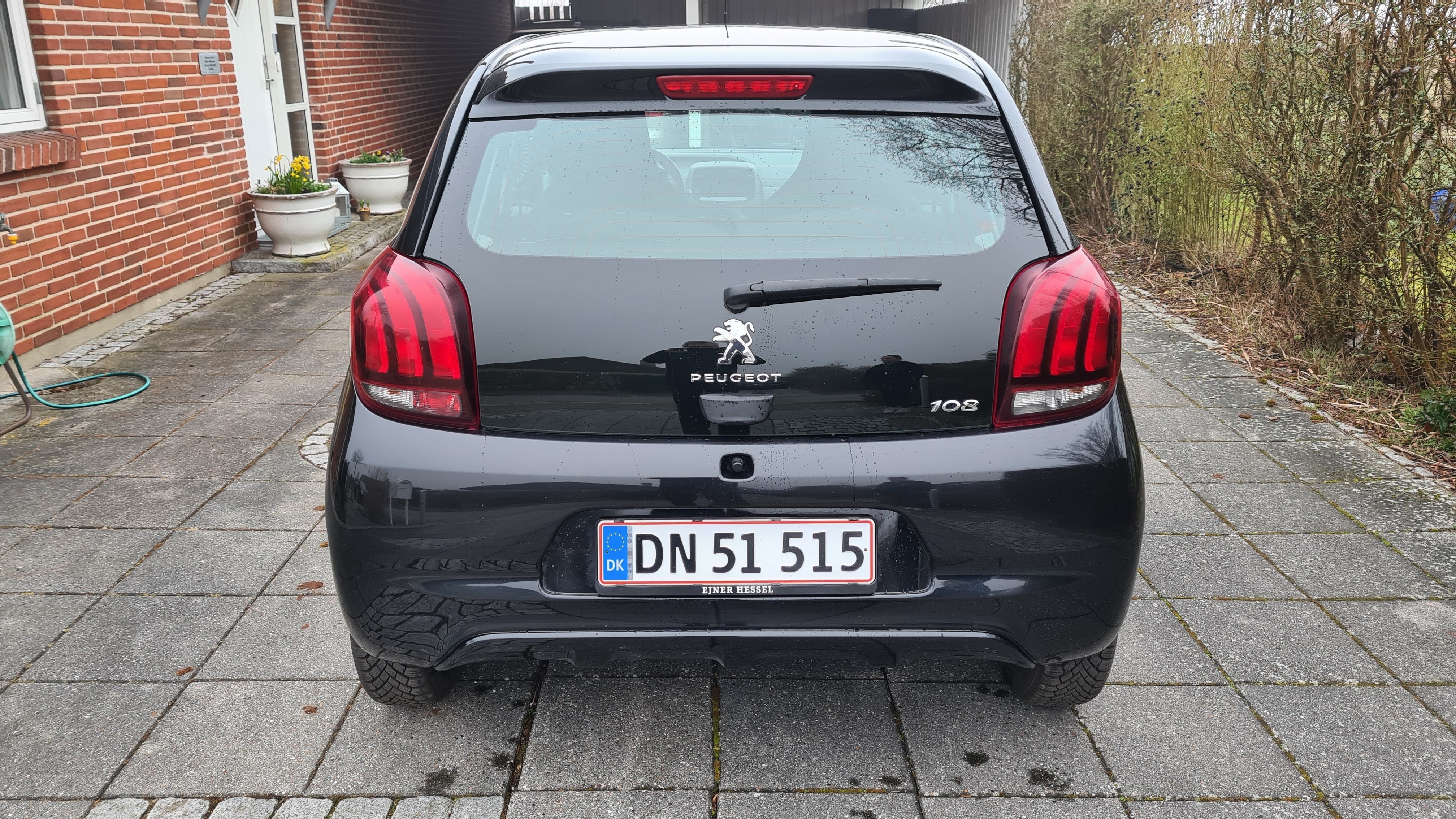 Sort Peugeot 108 fra 2021