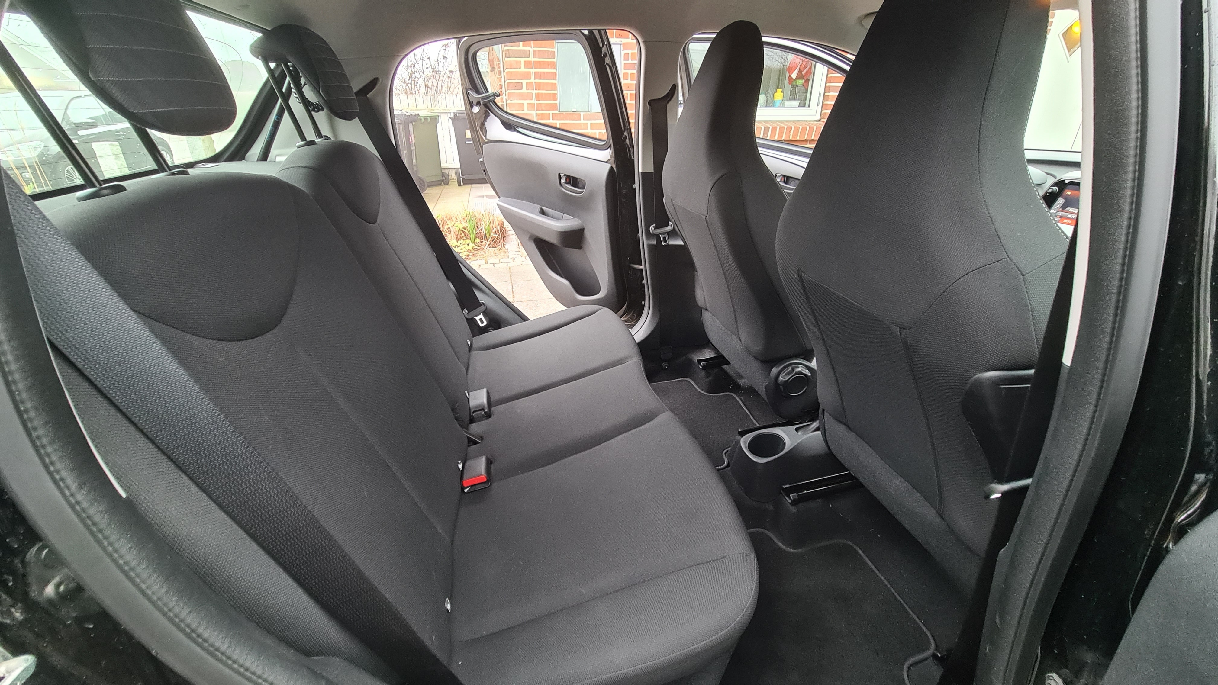 Sort Peugeot 108 fra 2021