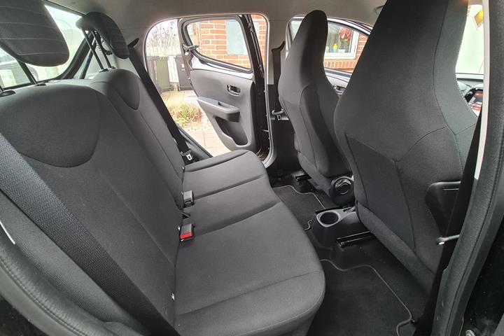 Sort Peugeot 108 fra 2021