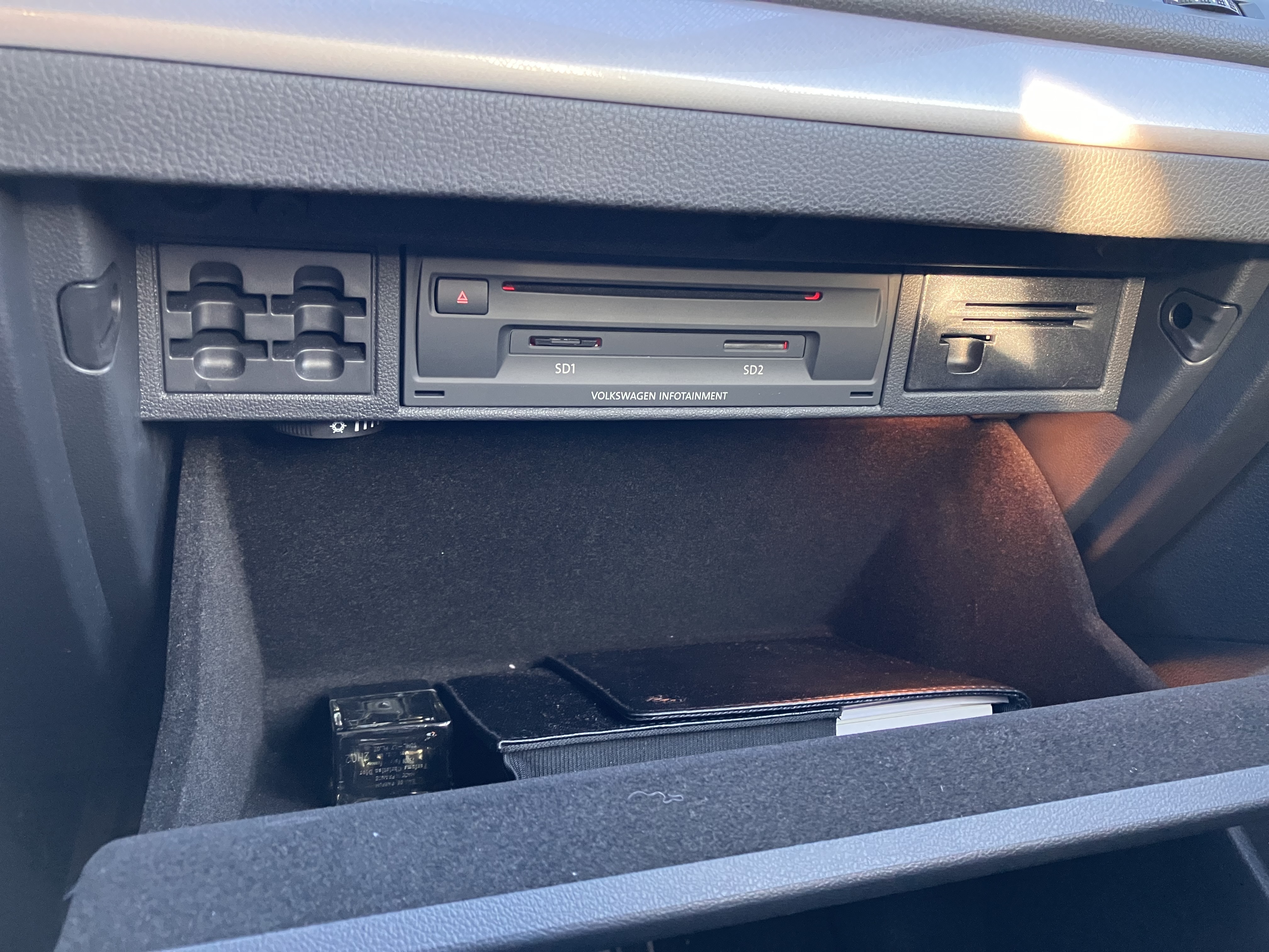 Blå VW e-Golf VII fra 2017