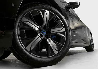 BMW iX xDrive40 Super Charged