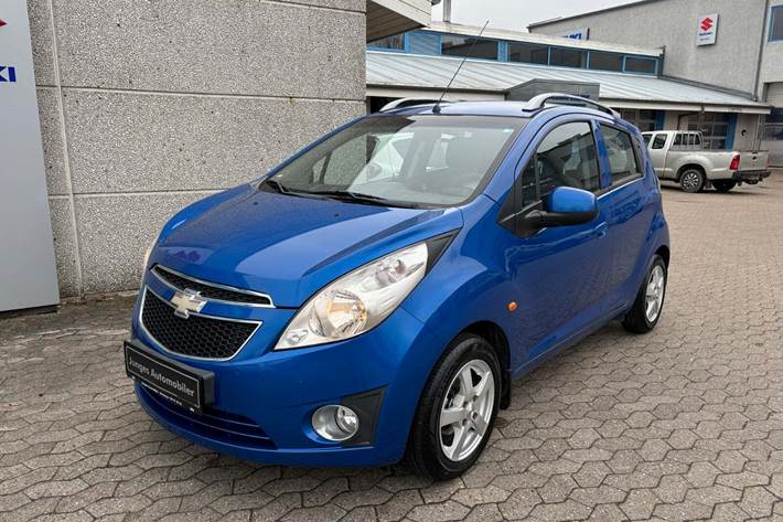 Blå Chevrolet Spark fra 2010