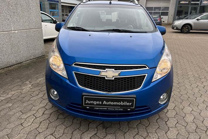 Blå Chevrolet Spark fra 2010