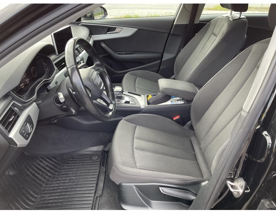 Sort Audi A4 fra 2016