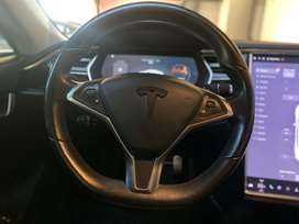 Tesla Model S 70