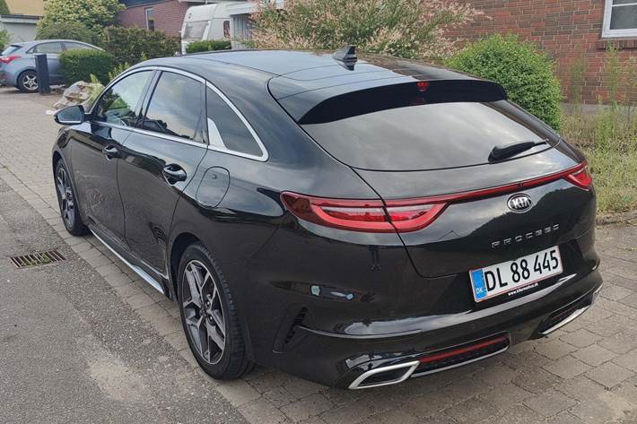 Sort Kia ProCeed fra 2019