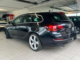 Opel Astra 1,4 T 140 Enjoy Sports Tourer