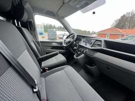 VW Transporter 2,0 TDi 110 Kassevogn lang