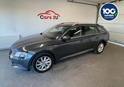 Skoda Superb 2,0 TDi 150 Style Combi DSG