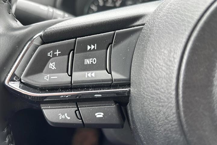 Grå Mazda CX-5 fra 2021