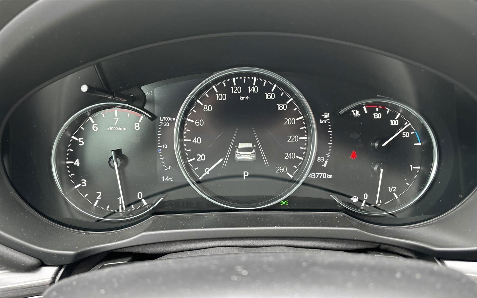 Grå Mazda CX-5 fra 2021