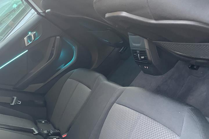 Grå BMW 2-Serie fra 2021