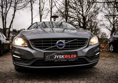 Volvo V60 2,0 D2 120 Momentum