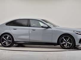 BMW i5 eDrive40  M-Sport Sedan