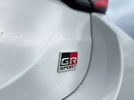 Toyota Yaris 1,5 Hybrid GR Sport Panorama 116HK 5d Trinl. Gear