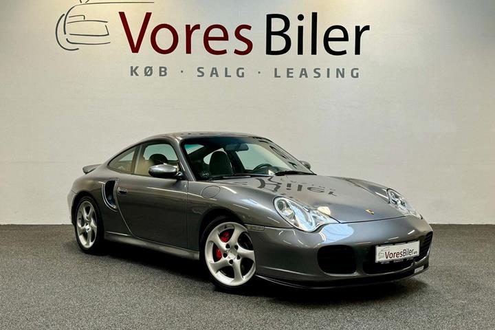 Grå Porsche 911 Turbo fra 2001