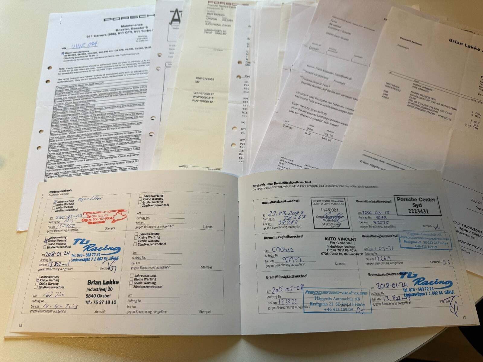 Grå Porsche 911 Turbo fra 2001