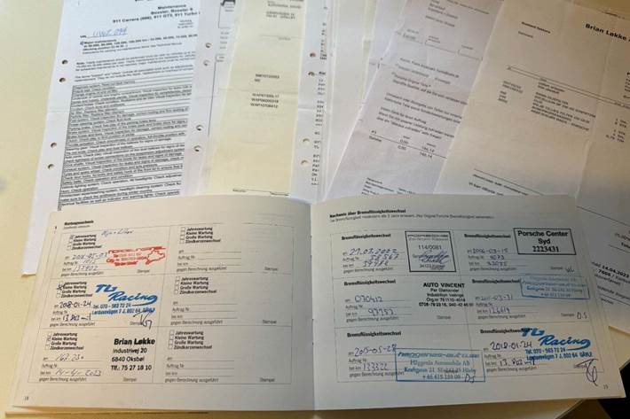 Grå Porsche 911 Turbo fra 2001