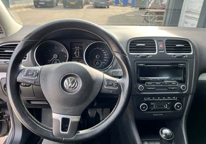 VW Golf VI 1,6 TDi 105 Match BMT