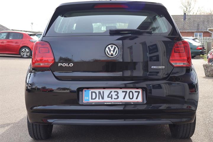 Sort VW Polo fra 2016