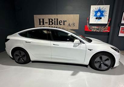 Tesla Model 3 Long Range AWD