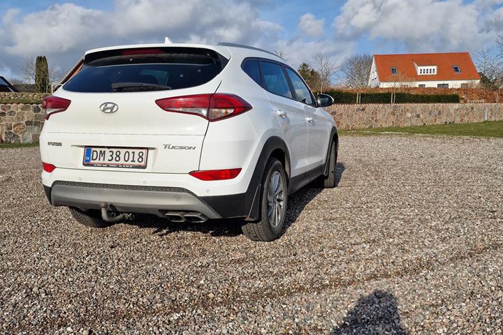Hvid Hyundai Tucson fra 2017