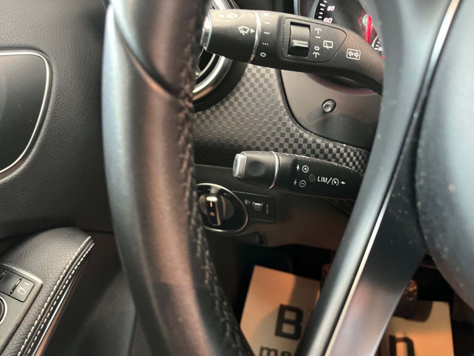 Sort Mercedes A180 d fra 2017