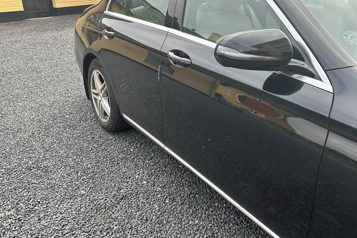 Sort Mercedes E-Klasse fra 2018