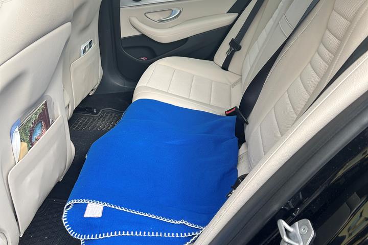Sort Mercedes E-Klasse fra 2018