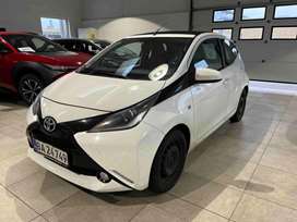 Toyota Aygo 1,0 VVT-i x-wave Sky