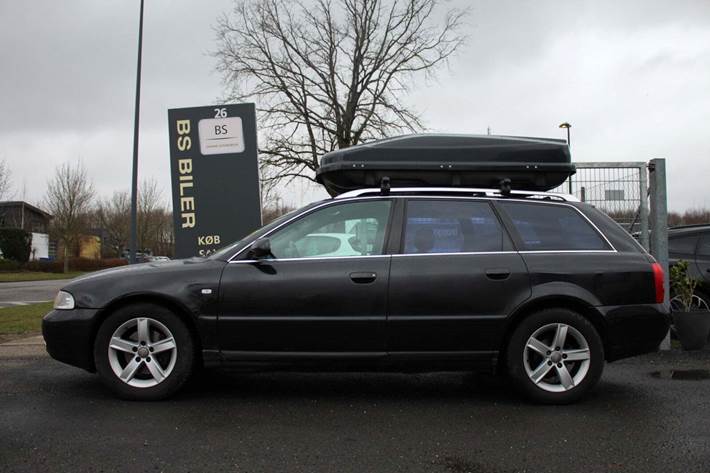 Sort Audi A4 fra 2000