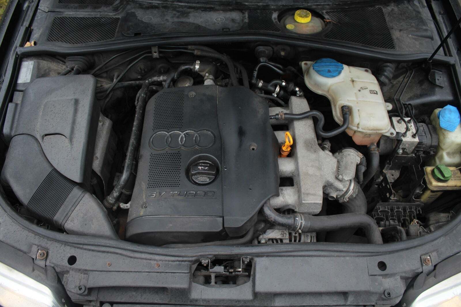 Sort Audi A4 fra 2000
