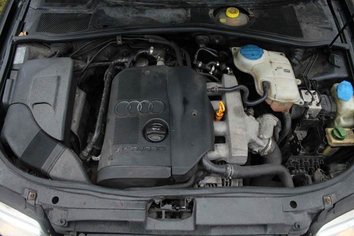 Sort Audi A4 fra 2000