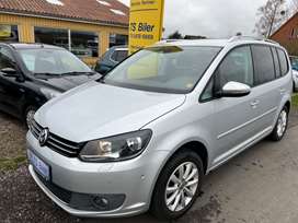 VW Touran 2,0 TDi 140 Highline DSG BMT