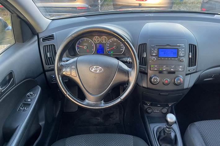 Sort Hyundai i30 fra 2010